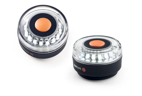NAVI LIGHT 360 DEG. 2NM MAGNET BASE
