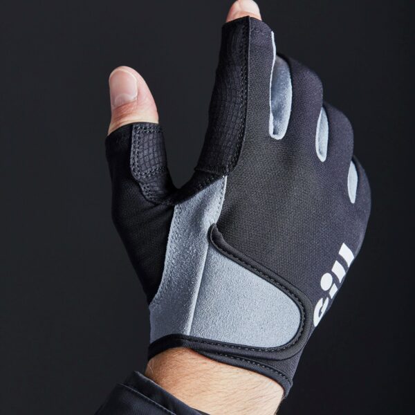 GILL-DECK-HAND2